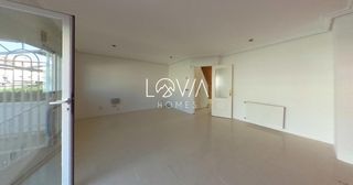 Casa a schiera in Alejo carpentier 51. En parla