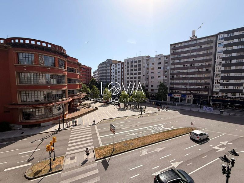 Foto 11d5db4b-f2b1-42d3-a7cb-13433476a021. Pis amb terrassa a Centro Gijón
