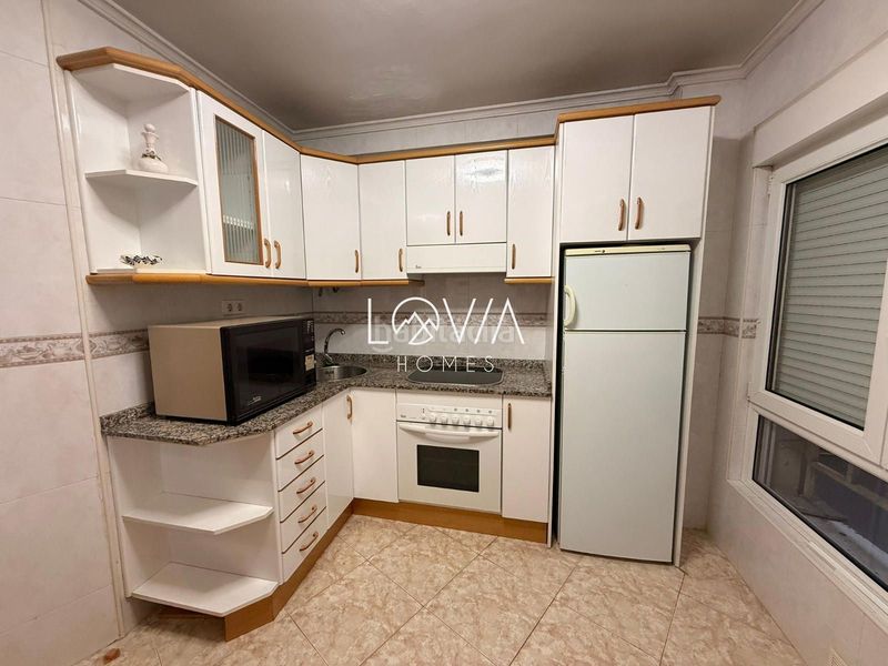 Foto 2d68b1ad-88de-48ee-8969-206cde68c5f3. Pis amb terrassa a Centro Gijón
