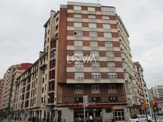 Flat  Costa. 3 dormitorios centro gijon