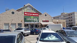 Local Comercial  Guatavita. Local comercial de 71 m en centro comercial colombia  ideal inve
