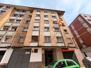 Pis  Ampurdán. En gijón