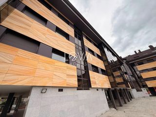 Appartement  Plataforma pro autovia su. Piso de 5 dormitorios en urbanización el palmeral grado  ideal p