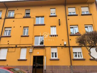 Appartamento  Cid campeador. Piso con garaje y posibilidad de 3 dormitorios en raíces  castri