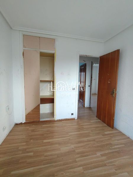 Foto 25260ea4-b7f5-4b37-8052-020fbec52202. Piso  de 87 m2 en cardenal herrera oria en Alisal - San Román Santander