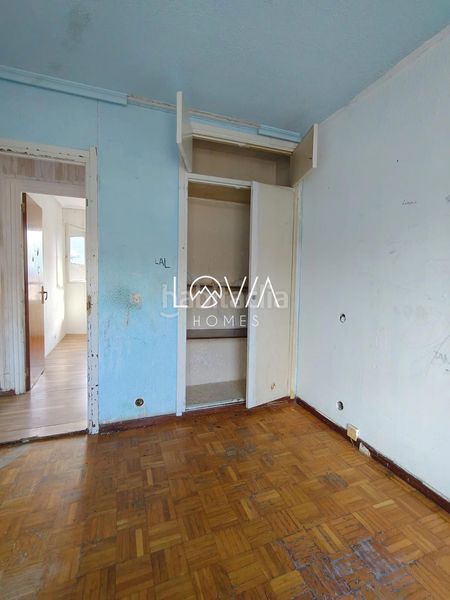 Foto b46b8472-243d-48b0-b3a8-bbcf122443ac. Piso  de 87 m2 en cardenal herrera oria en Alisal - San Román Santander