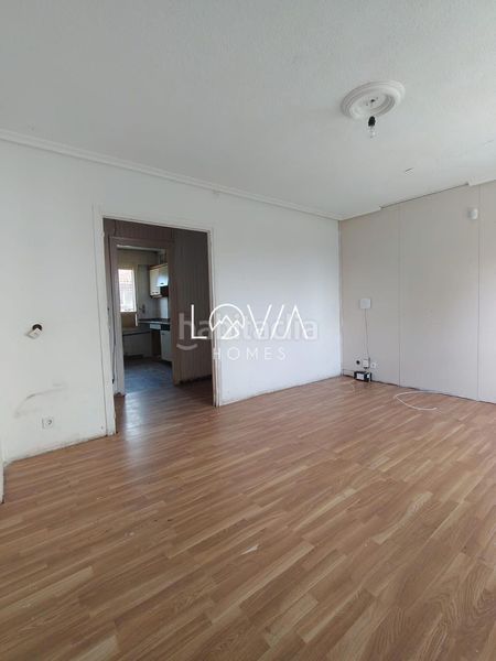 Foto d4a4f04a-378e-40b5-9c45-89a05d398c33. Piso  de 87 m2 en cardenal herrera oria en Alisal - San Román Santander