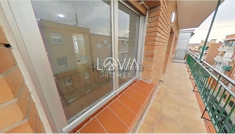Foto 2288e85b-69b7-4003-a93f-4145eadd1f5e. Piso  alquilado en carabanchel, ideal para inversores o compradores con fondos propios. 70 m construidos, 3 dormitorios y terraza, en Madrid