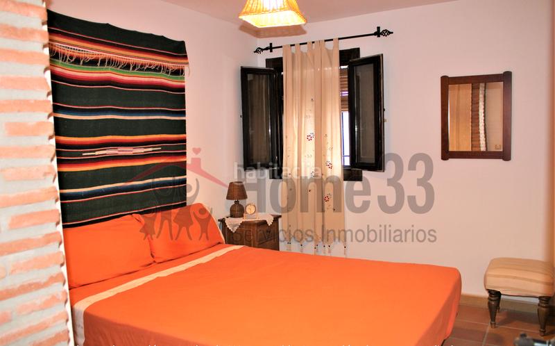 Foto 58a02fa4-6d4f-4f0c-a43f-4f463d9bf2e2. Piso vivienda rústica en pista del castaño con vistas al valle en Ohanes