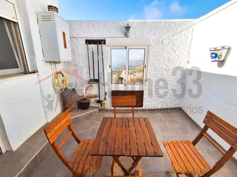 Foto e8d1371a-9758-4e4e-9070-da03bbe82196. Casale con camino in Enix