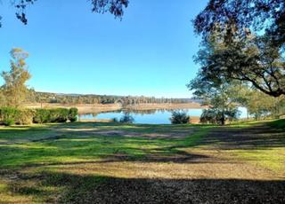 Masia en Los Lagos. Casa rural en venta en guillena
