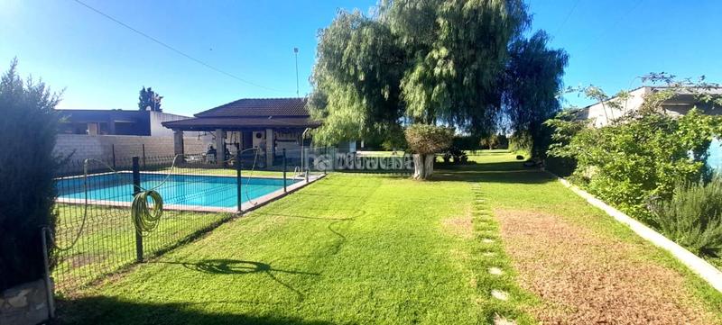 Foto 518a00d2-86b0-4d11-b5b0-e80ae728e2bf. Masía casa rural en venta en Coria del Río