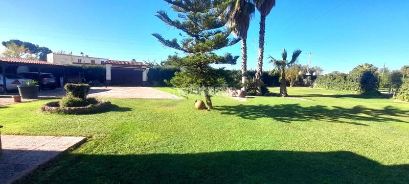 Foto d348e273-e66c-4210-a5ed-a984bb199992. Masía casa rural en venta en Coria del Río