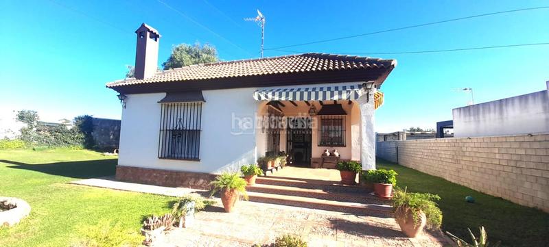 Foto df7b2200-54b0-4a57-9afa-d03c223bae56. Masía casa rural en venta en Coria del Río