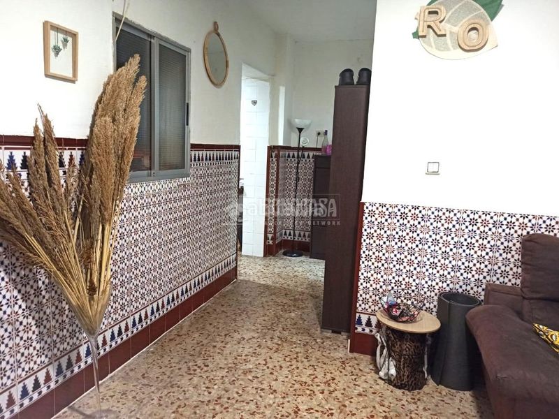Foto ac11b831-fbc6-46f5-a5fe-d0c5673720f2. Local comercial a Coria del Río