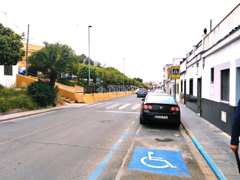 Foto c6230cf6-30ba-4d60-bd73-2d6c27de3c43. Local comercial a Coria del Río
