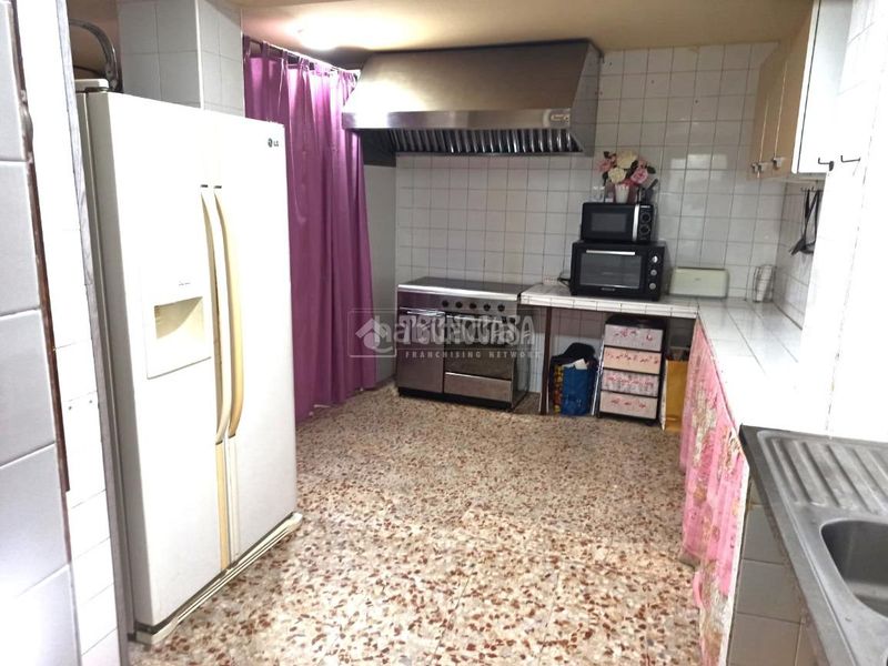 Foto da182406-7ac3-4aa0-be33-0dff0b9354e9. Local comercial a Coria del Río