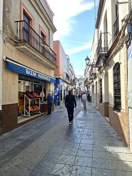 Foto a7b07669-8fc4-4bfa-89fa-52999ec03408. Local comercial a Coria del Río