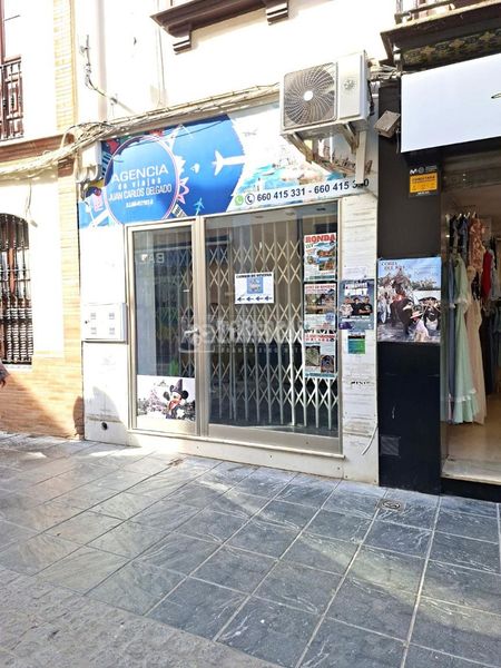 Foto fe1cfb1c-d184-422e-ae40-af43a89c3ab6. Local comercial a Coria del Río