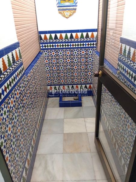 Foto b8e86286-438b-4218-a20f-16ad72522035. Casa aparellada amb aparcament a Coria del Río