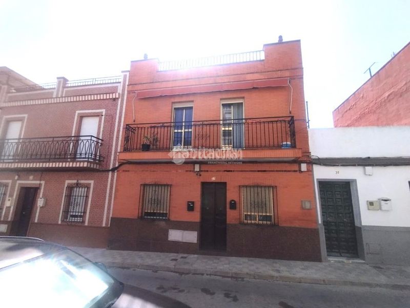 Foto 0eda0b9e-94d9-477a-8524-ca30d5e051f1. Pis a Coria del Río