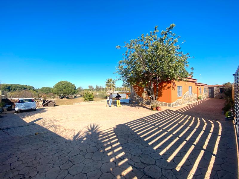 Foto da611426-a834-43b7-a731-f75cddd02824. Chalet en Lepe