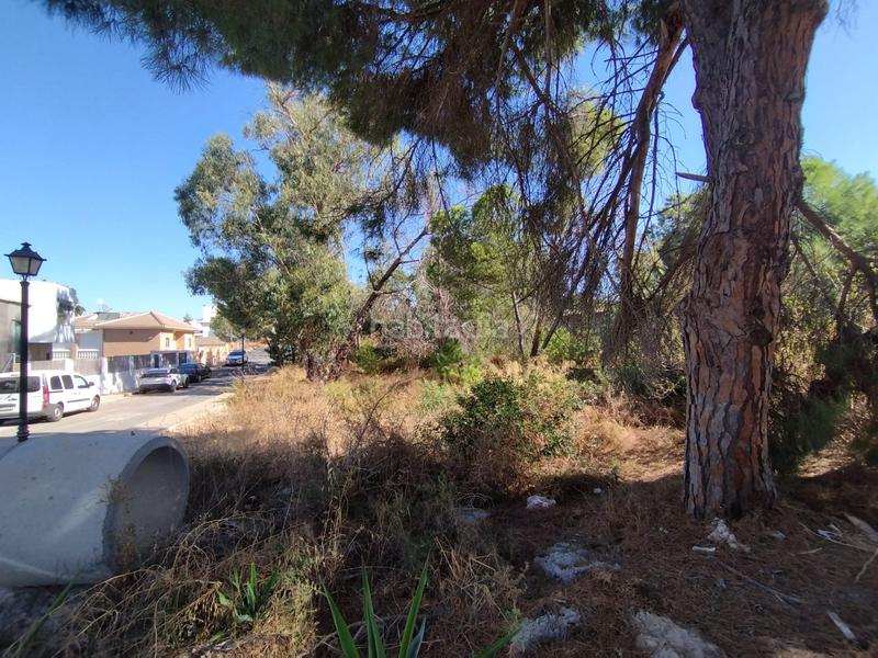 Foto ee7104d9-3cb7-4d56-818b-ee553937b6ef. Terrain résidentiel dans calle malva 118 dans Lepe