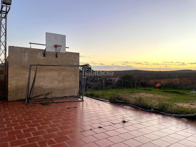 Foto 9c31d1c8-7d95-4056-886b-617fdcf03aa6. Country house with parking in Villablanca