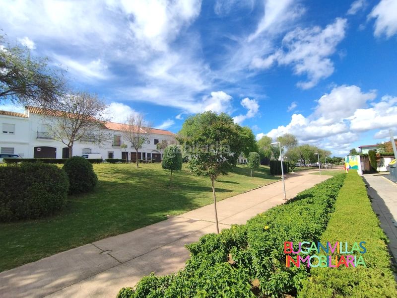 Foto b8c83a80-9419-4630-bc9e-ce7e954156f6. Casa adosada vivienda en planta baja en zona residencial tranquila y familiar en Lepe