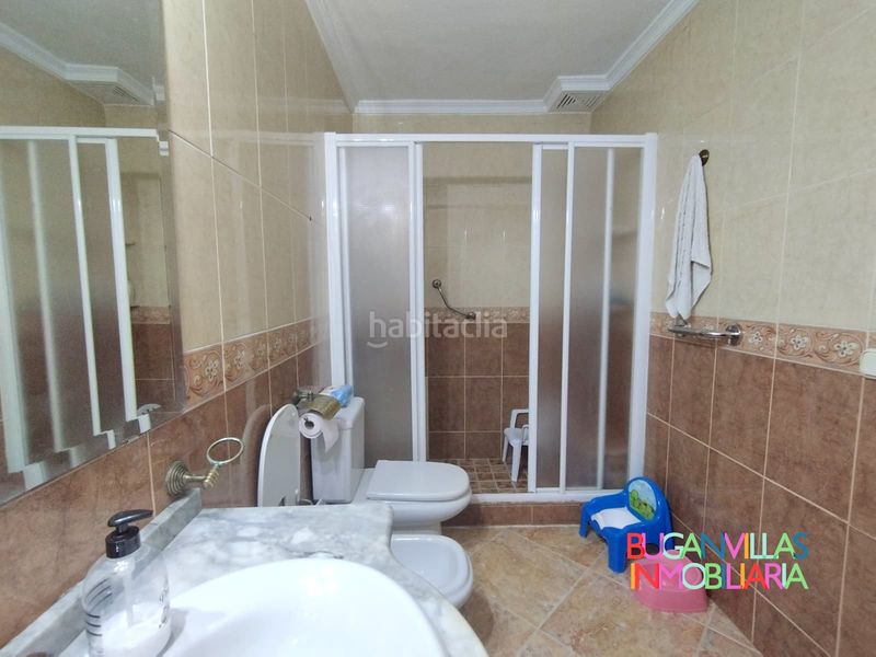 Foto eb487220-fc01-4672-9992-81b7c4882512. Casa adosada vivienda en planta baja en zona residencial tranquila y familiar en Lepe