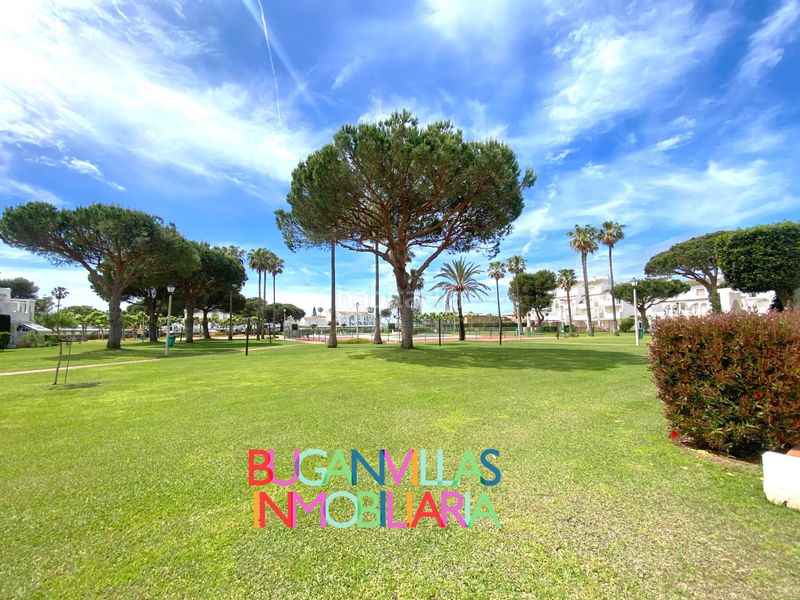 Foto a9ed4210-138b-4d62-a2f7-3775cb283233. Apartament a calle de los halcones 8 a Isla Canela Ayamonte