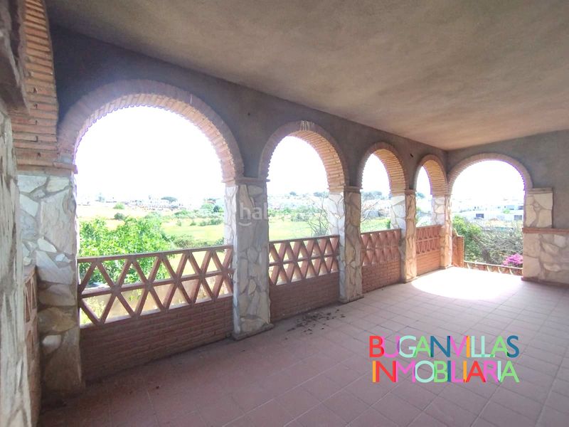 Foto e583aaf5-cc4a-42be-8354-af3b3fc92bdd. Chalet with parking in Villablanca