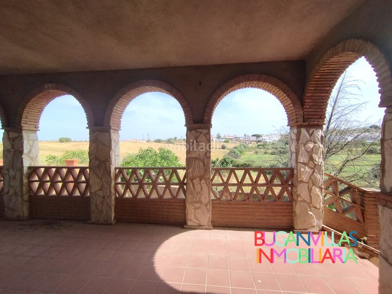 Foto e77dd6a3-78b7-468e-aaa8-82cc8cabeb0e. Chalet with parking in Villablanca