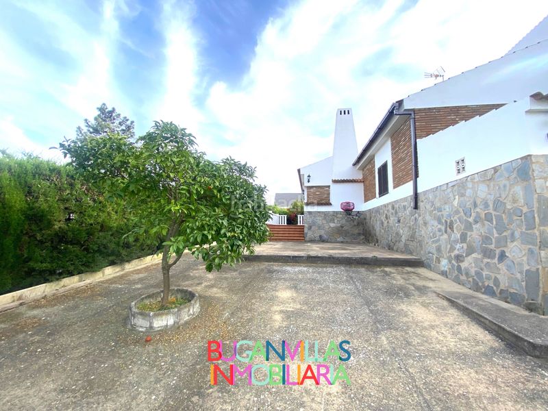 Foto 754834a4-ce5f-4f70-a53d-da9c18ea58eb. Chalet en Lepe