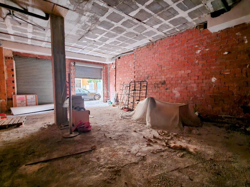 Foto b8b7a5c3-5667-4bd2-8349-d04905f13fde. Local comercial a Maracena