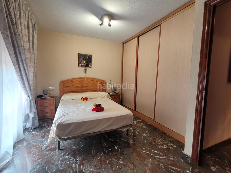 Foto 5f9bd6e2-9f44-43f3-8d57-58ae09e178e1. Casa adosada adosado en Maracena