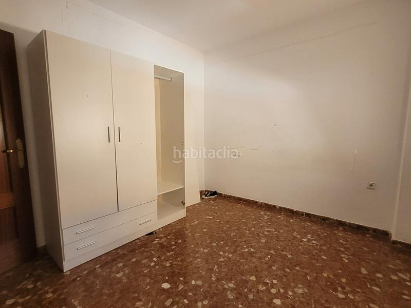 Foto 4c62ebfe-3253-4fa3-837a-14082d2aa802. Piso en calle venus 4 piso en Maracena
