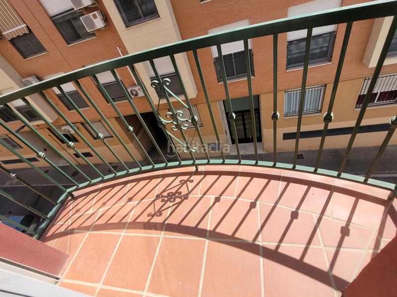 Foto a6c52c49-cf94-4f43-a7ed-ffbb449d3d2e. Piso en calle venus 4 piso en Maracena