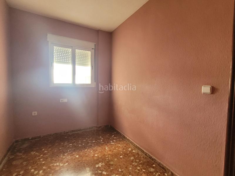 Foto aecc41a8-b47c-42af-8094-1043d0aa8805. Piso en calle venus 4 piso en Maracena