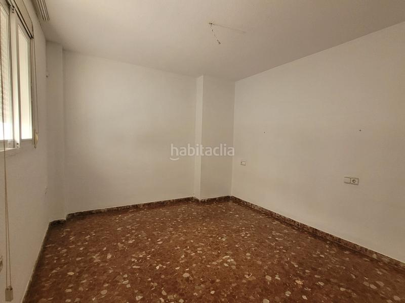 Foto c8988210-4e39-4190-aa54-aae4c3f18ea8. Piso en calle venus 4 piso en Maracena