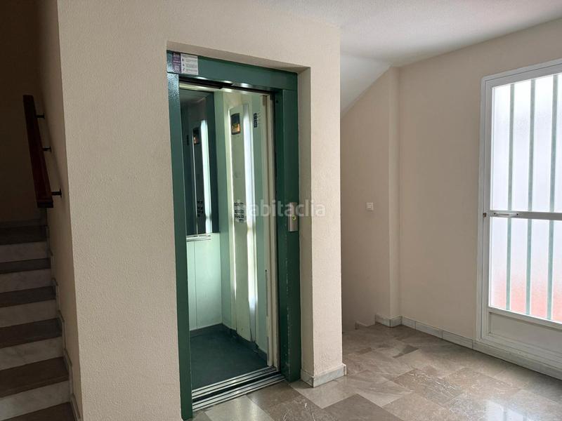 Foto 50022ba6-d33c-4c2d-8bbe-dde7f5e72bd3. Pis a Maracena