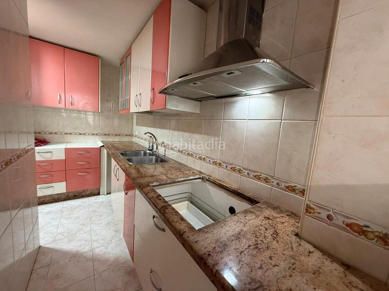 Foto a2cd12a6-9e7b-4603-91dc-b9c303320392. Pis a Maracena