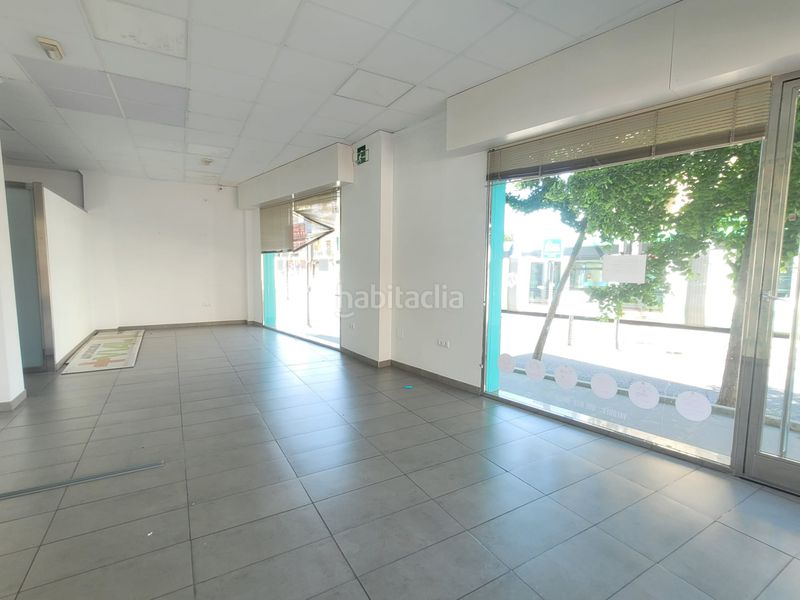 Foto 120a1605-2845-46a0-a81c-139ed47755a9. Lloguer local comercial a Maracena