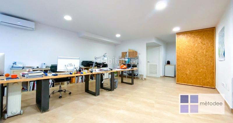 Foto b9d609f7-a9bd-42a3-97bf-21ba60b24f8d. Büro mit heizung in Centre Mataró