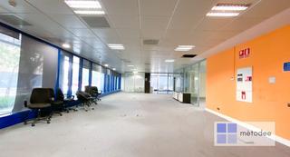 Bureau  Avinguda dels vents. Impecable oficina de 222 m2
