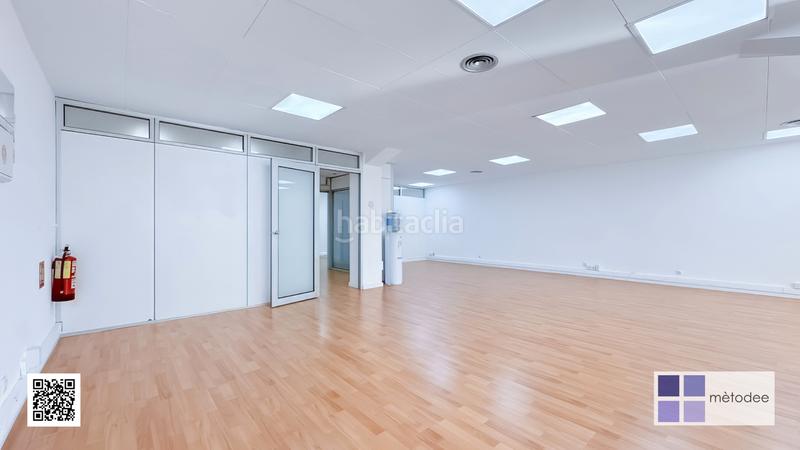 Foto 6bef2c82-2a33-431d-8f6c-7a75685e8427. Alquiler oficina  muy luminosa en edificio corporativo en el eixample en Barcelona