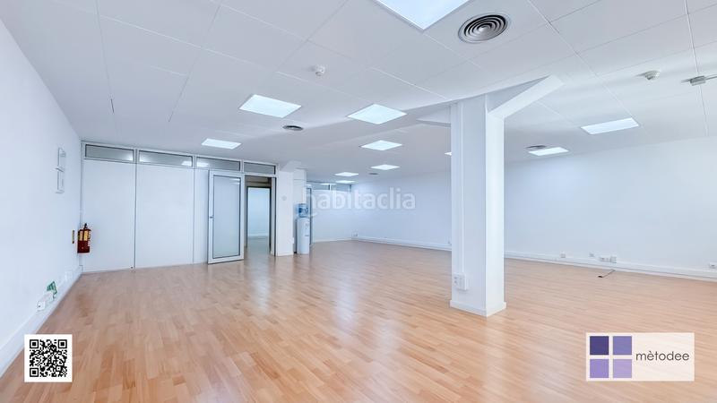 Foto aeba0679-3ed0-4099-af94-aa08a091c5b8. Miete büro mit heizung in Sant Antoni Barcelona