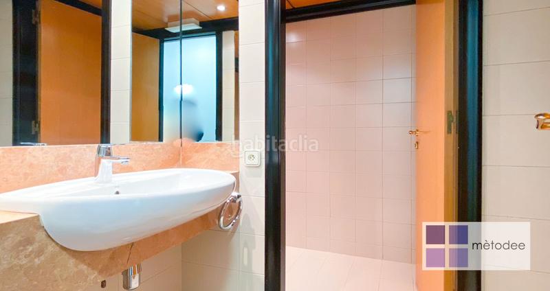 Foto b7063a36-f2f1-4882-bcff-84047991d756. Affitto ufficio con riscaldamento in Barri de les Corts Barcelona