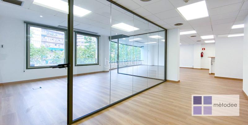 Foto 2070a7c7-a4f6-4d0c-8870-3661a555e003. Miete büro mit heizung in Barri de les Corts Barcelona