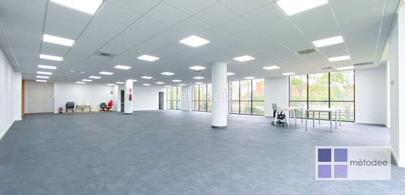 Foto 1fb907e4-2c88-4f1a-8a7a-2e45d3cb7fa6. Location bureau avec chauffage dans Centre Sant Just Desvern